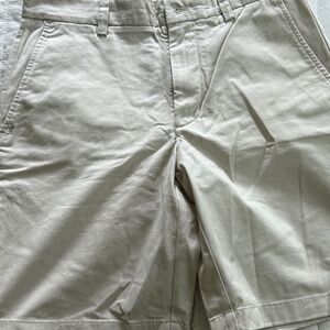 Breaker Shorts